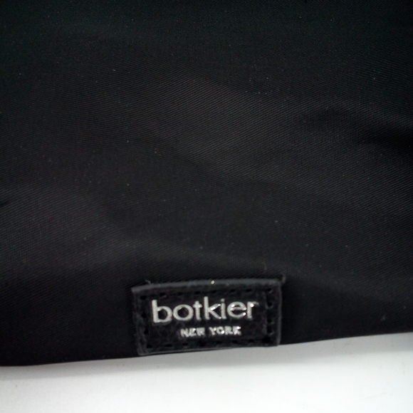 $100 NWT BOTKIER NEW YORK Trigger Mini Backpack Vegan Festival Concert Season - Picture 9 of 14